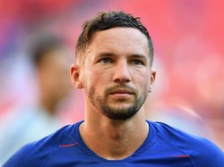 Dicibir Netizen gegara Jadi Kuli Bangunan, Ini Respons Eks Bintang Chelsea