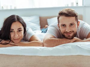 Lelah Usai Kerja Tapi Ingin Bercinta? 3 Posisi Santuy Ini Jawabannya Lelah Usai Kerja Tapi Ingin Bercinta? 3 Posisi Santuy Ini Jawabannya