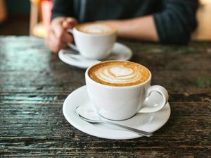 Dear Milenial, Pilih Ngopi atau Investasi? Dear Milenial, Pilih Ngopi atau Investasi?