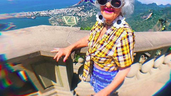 Foto: Liburannya Nenek Paling Gaul Sedunia