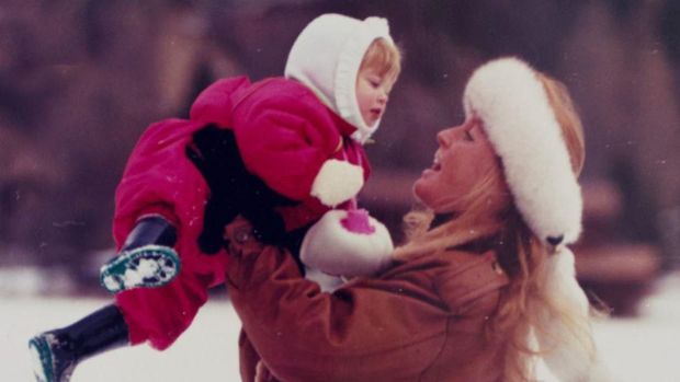 Sarah Ferguson dengan Putri Beatrice kecil