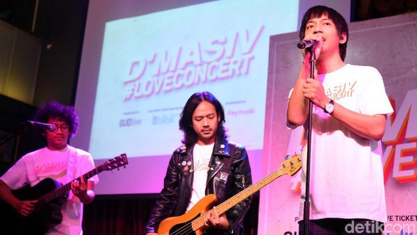 Jelang Konser Tunggal, Rian dan Rai DMASIV Kembali Akur