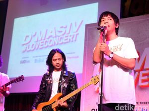 Jelang Konser Tunggal, Rian dan Rai DMASIV Kembali Akur Jelang Konser Tunggal, Rian dan Rai DMASIV Kembali Akur