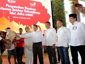 TelkomGroup Tebar Hewan Qurban ke Pelosok Nusantara