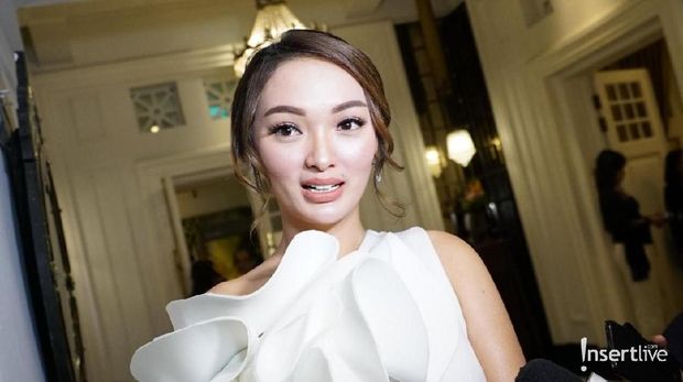 Zaskia Gotik