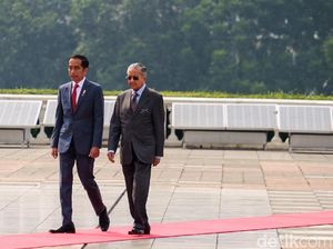 PM Malaysia Akan Surati Jokowi Soal Kabut Asap Kebakaran Lahan