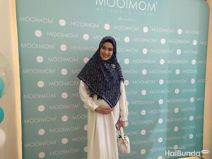 Mohon Doanya...Ibu Kartika Putri Positif COVID-19, Harus Masuk ICU Mohon Doanya...Ibu Kartika Putri Positif COVID-19, Harus Masuk ICU