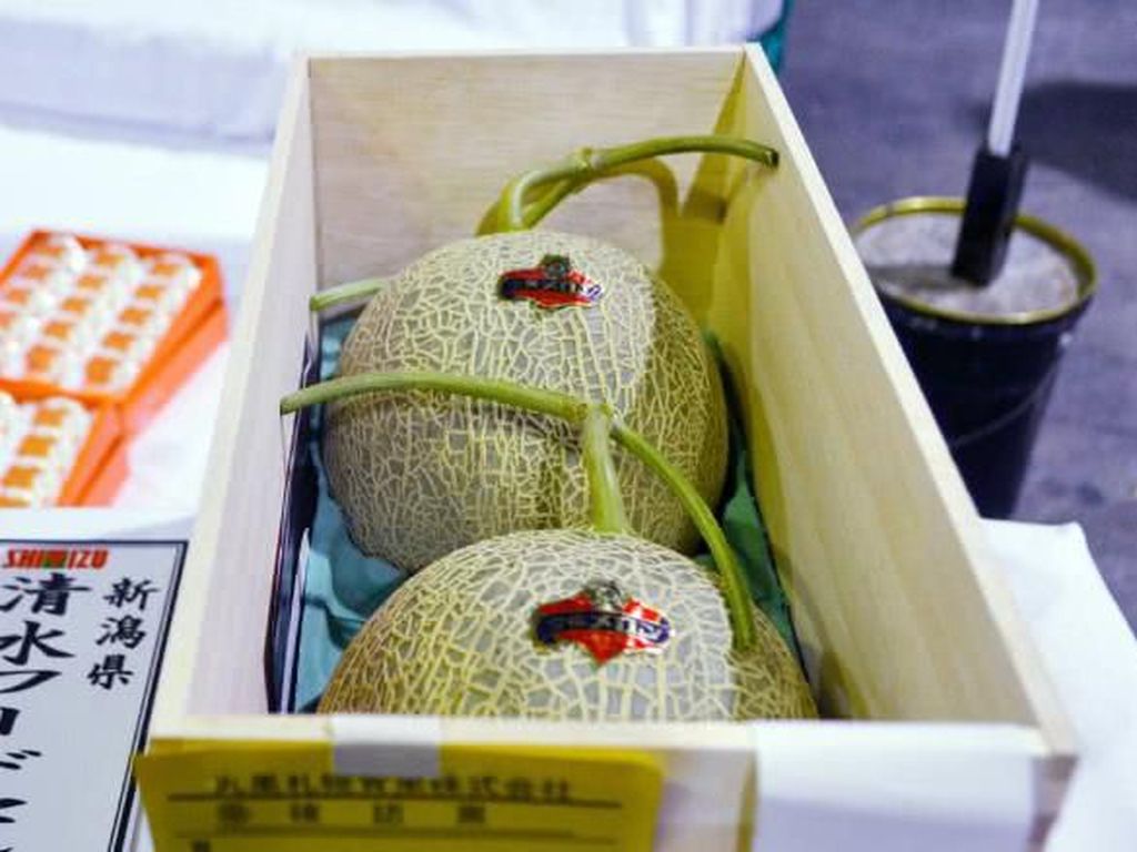 Fantastis! Ini Harga Keju, Kentang, hingga Melon Termahal di Dunia