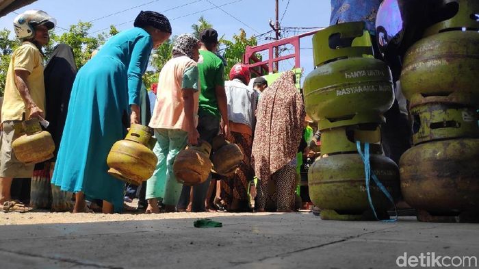 Elpiji 3 Kg Naik Jadi Rp 35.000, Orang Miskin Bagaimana? Foto: M Bakrie/detikcom