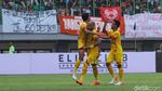 Diimbangi Bhayangkara FC, Persija Tertahan di Zona Degradasi