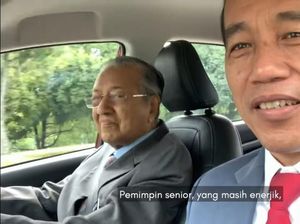Ajukan Mundur, Mahathir Pernah Sopiri Jokowi di Malaysia