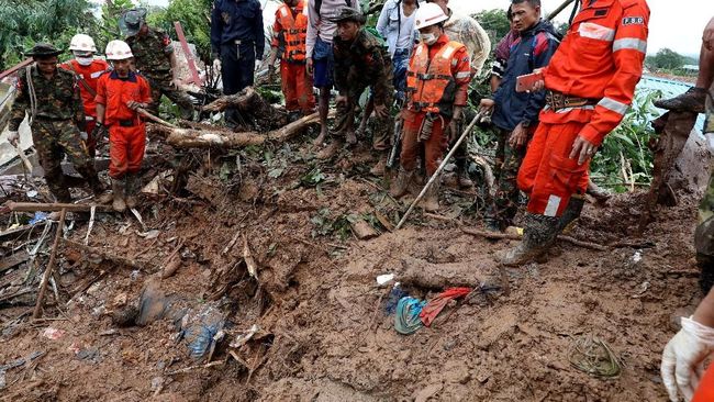 Korban Tewas Tanah Longsor Myanmar Bertambah Jadi 59 Orang Korban Tewas Tanah Longsor Myanmar Bertambah Jadi 59 Orang