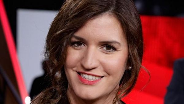 Foto: Wanita Cantik Menteri Kesetaraan Gender Prancis yang Sapiosexual