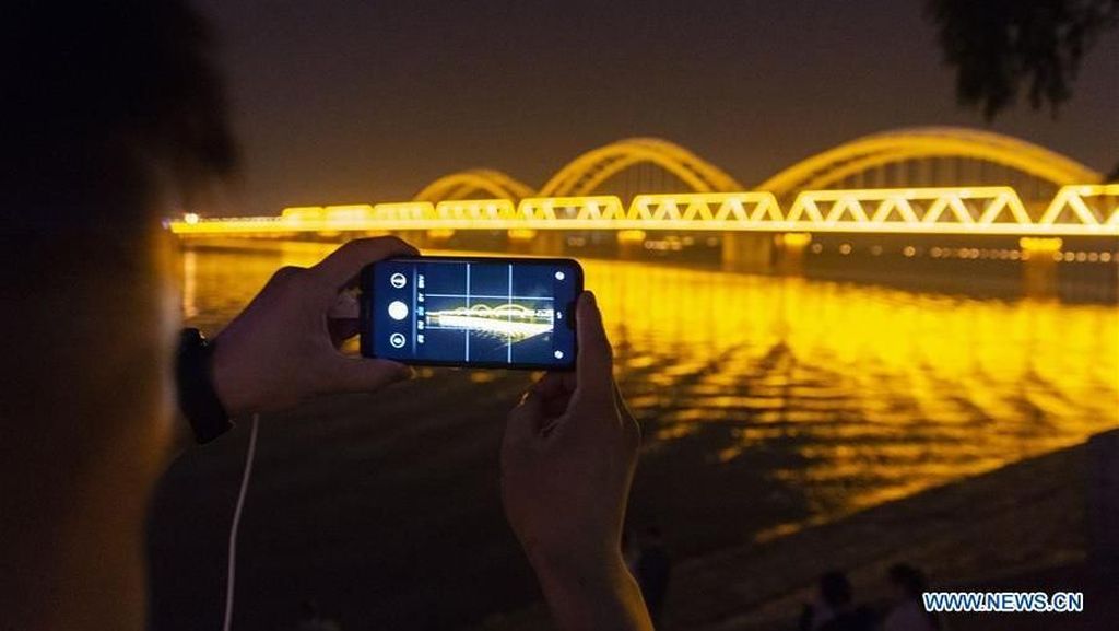 Jalur Kereta Tua Ini Dirombak Jadi Jembatan Instagramable