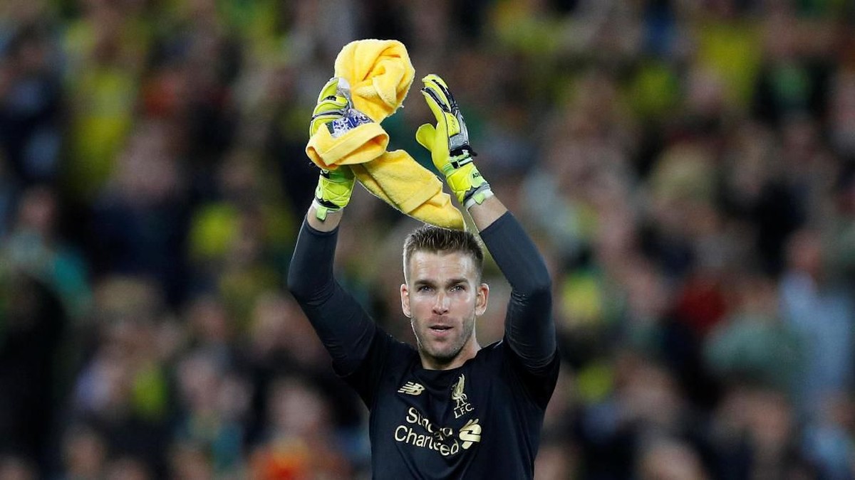 Liverpool percayakan posisi kiper utama ke Adrian menyusul cederanya Alisson. (Foto: Phil Noble/Reuters)