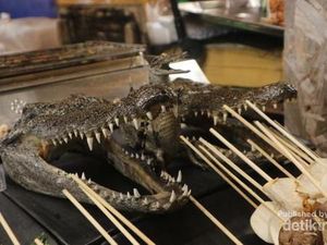 Foto: Kepala Buaya dan Berbagai Kuliner Ekstrem di Bangkok