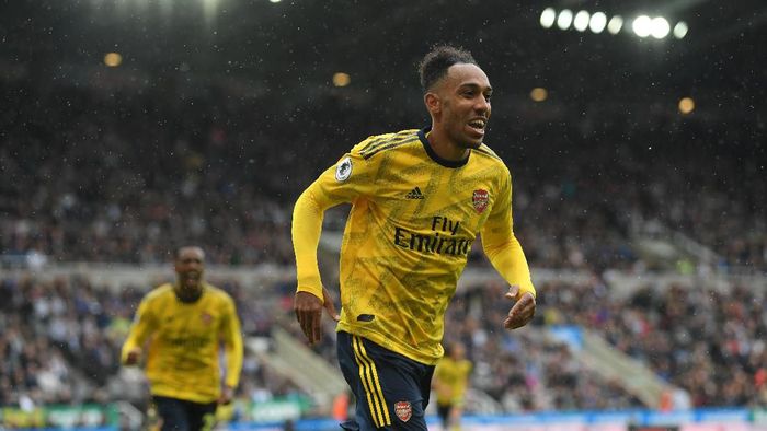 Pierre-Emerick Aubameyang membawa Arsenal menang di markas Newcastle United. (Foto: Stu Forster/Getty Images) Pierre-Emerick Aubameyang membawa Arsenal menang di markas Newcastle United. (Foto: Stu Forster/Getty Images)