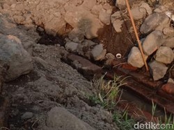 5 Hari Ekskavasi, Ujung Saluran Air Kuno di Pasuruan Belum Ditemukan