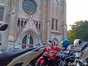 Video Indahnya Toleransi: Berbagi Parkiran Katedral untuk Jemaah Masjid Istiqlal