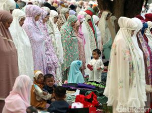 Pemkot Tangerang Perbolehkan Salat Idul Adha di Masjid Hingga Lapangan Pemkot Tangerang Perbolehkan Salat Idul Adha di Masjid Hingga Lapangan