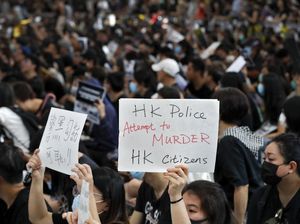 Ribuan Demonstran Banjiri Bandara Hong Kong, Semua Penerbangan Batal