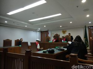 48 Perusuh 22 Mei Didakwa Merusak Fasilitas Umum-Menyerang Polisi 48 Perusuh 22 Mei Didakwa Merusak Fasilitas Umum-Menyerang Polisi
