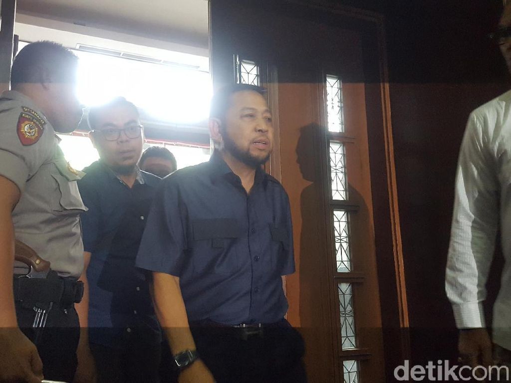 Tampil Berewokan, Setya Novanto Ngaku Terinspirasi Napi Teroris Gunung Sindur Tampil Berewokan, Setya Novanto Ngaku Terinspirasi Napi Teroris Gunung Sindur