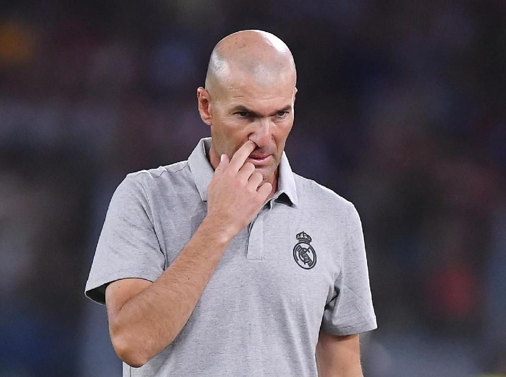 Real Madrid Dituding Diuntungkan VAR, Zidane Bilang Begini Real Madrid Dituding Diuntungkan VAR, Zidane Bilang Begini