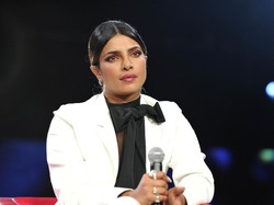 Priyanka Chopra Disebut Munafik, Jadi Perempuan Paling Dibenci Bollywood
