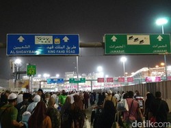 Mina Padat di Berbagai Penjuru Tempat