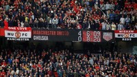 Hasil ini membawa MU ke posisi dua klasemen Liga Inggris, hanya kalah selisih gol dari Manchester City. Reuters/Phil Noble.