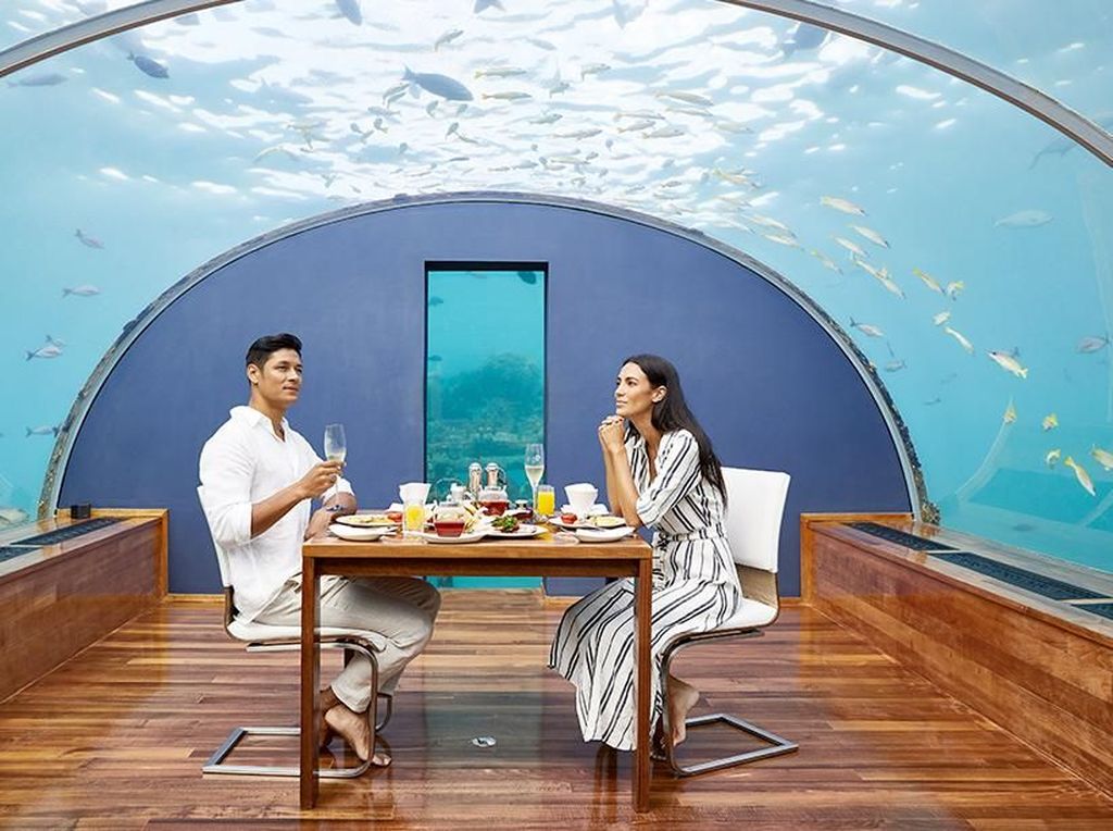 Serasa Dunia Aquaman, Makan di Restoran Bawah Laut Maldives Serasa Dunia Aquaman, Makan di Restoran Bawah Laut Maldives