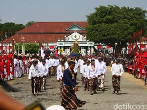 Bertubi-tubi Keistimewaan Yogya Digoyang, Dari Pilgub hingga Keturunan China Bertubi-tubi Keistimewaan Yogya Digoyang, Dari Pilgub hingga Keturunan China
