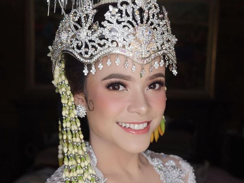 Cerita Cantika, Putri Minati Atmanagara yang Zumba di Hari Pernikahan