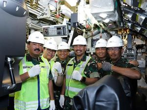 Panglima TNI Tinjau Kapal Selam Pertama Buatan Indonesia