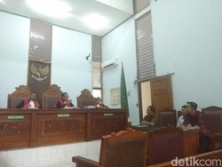 Pembacaan Putusan Gugatan Gerindra Ditunda, Mulan Jameela Ajukan Saksi