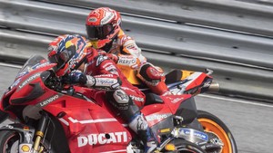 Dovizioso Menangi Balapan Sengit dengan Marquez di MotoGP Austria
