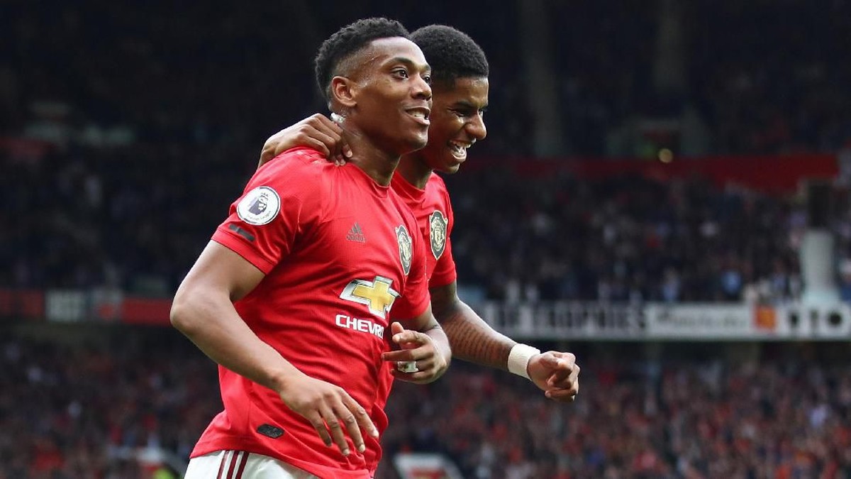 Manchester United menang 4-0 atas Chelsea (Foto: Julian Finney/Getty Images)