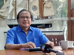 Rizal Ramli Ramal Ekonomi RI Bakal Nyungsep, Cuma Tumbuh 4,5%