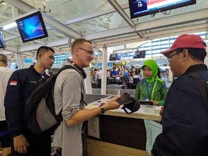 Nekat Liburan dari Bali ke Lombok Tanpa Paspor, WN Belanda Dideportasi