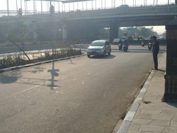 Ganjil Genap DKI Batasi Akses ke RS, New Delhi dan Paris Punya Cara