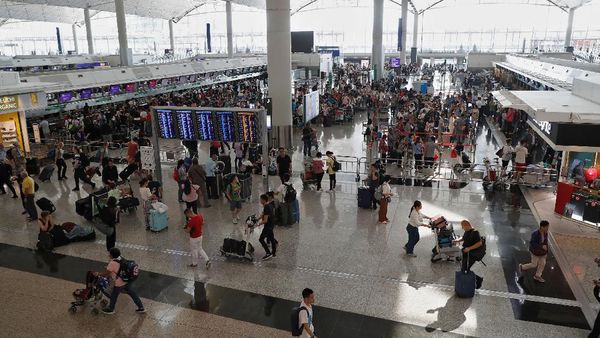Suasana Bandara Hong Kong Usai Aksi Demo Anti Ekstradisi