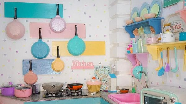 Serba Pink Cantik, Ini Dapur Tasyi Athasia