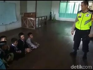 Kisah Bripka Ahmad Sisihkan Gaji dan Hibahkan Tanah untuk Bangun SD di Sulbar Kisah Bripka Ahmad Sisihkan Gaji dan Hibahkan Tanah untuk Bangun SD di Sulbar
