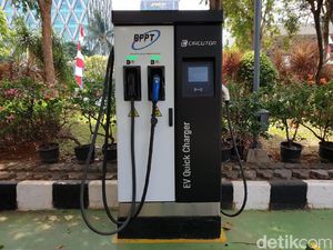 Mobil Listrik, Solusi atau Masalah?