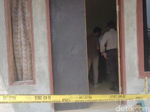 Pembunuhan Sekeluarga di Serang: Ayah-Ibu Ditusuk Senjata Tajam Pembunuhan Sekeluarga di Serang: Ayah-Ibu Ditusuk Senjata Tajam