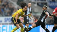 Matteo Guendouzi menjadi salah satu pemain kunci Arsenal saat melalui laga sulit di markas Newcastle United. Ia menjadi penyeimbang tim dalam laga yang berkesudahan 1-0 untuk kemenangan The Gunners tersebut. (Foto: Stu Forster/Getty Images)