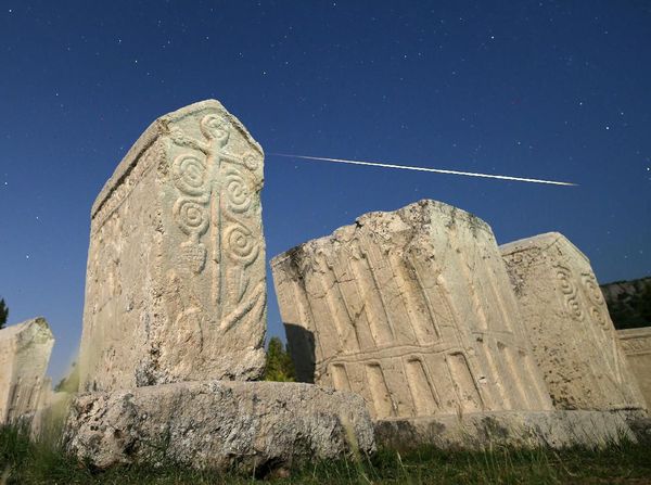 Fenomena Hujan Meteor Hiasi Langit Bosnia