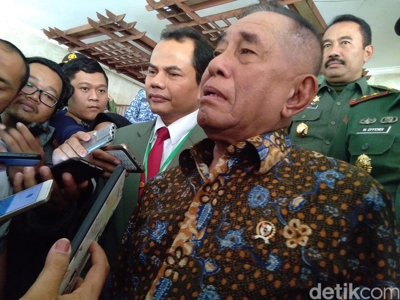 Wiranto Ditusuk, Menhan: Saya Nggak Perlu Tambahan Pengamanan Wiranto Ditusuk, Menhan: Saya Nggak Perlu Tambahan Pengamanan