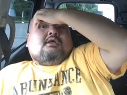 Pria Ini Bilang Otaknya Meledak Usai Makan Es Loli Sekali Lahap